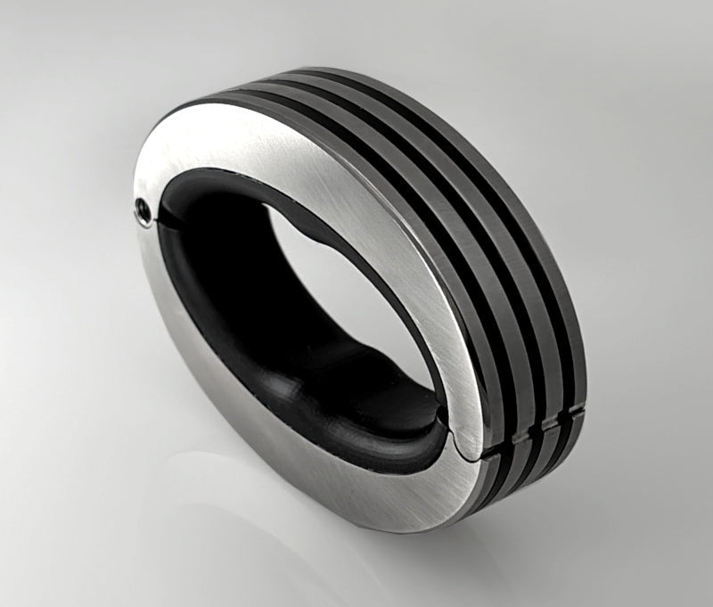 Hodenring Ballstretcher und Penisring aus massivem Edelstahl als Hodengewicht zum Absperren. BDSM Cockring